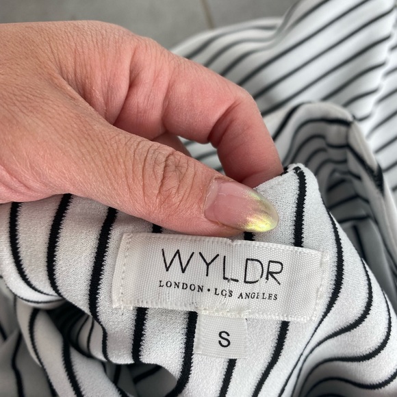 Two piece set white with black stripes. Crop top and midi skirt in EUC/Worn once - Picture 5 of 5